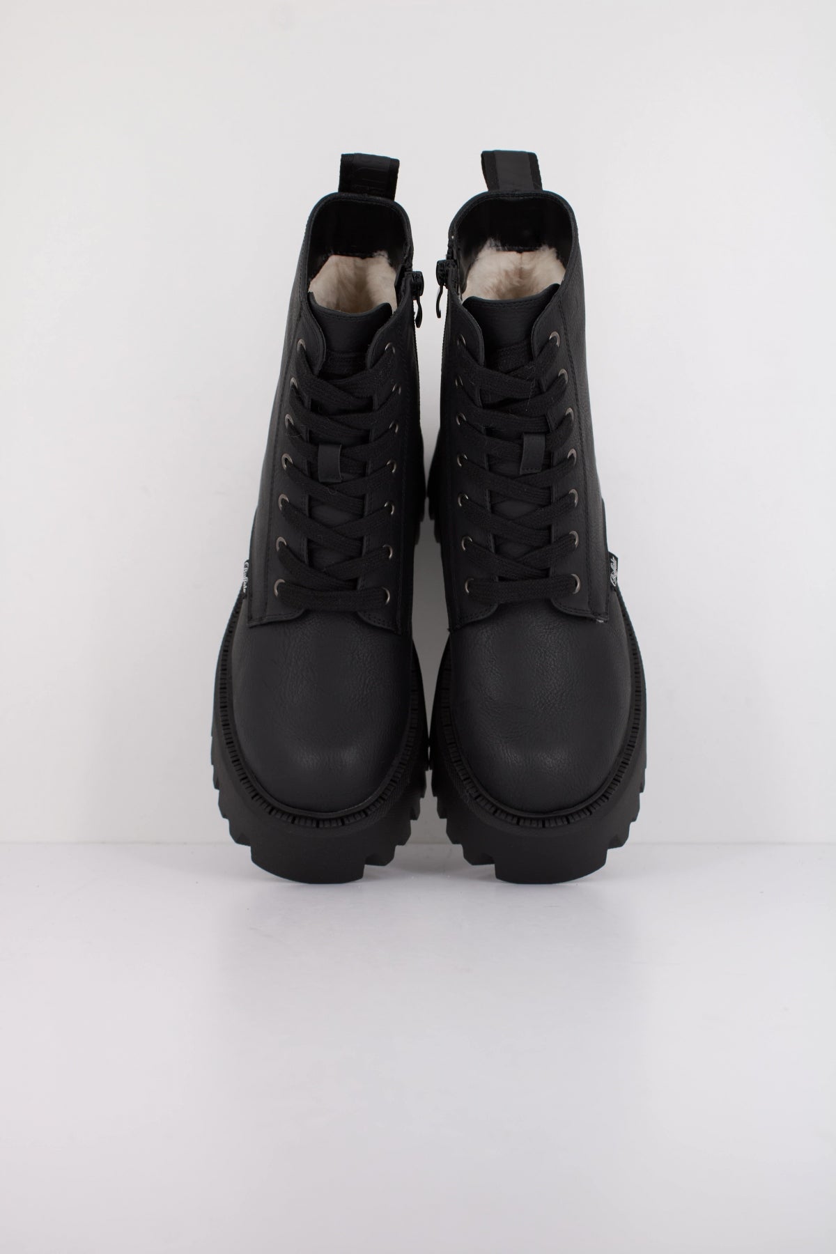 BUFFALO ASPEN LACE UP WARM VE en color NEGRO (5)