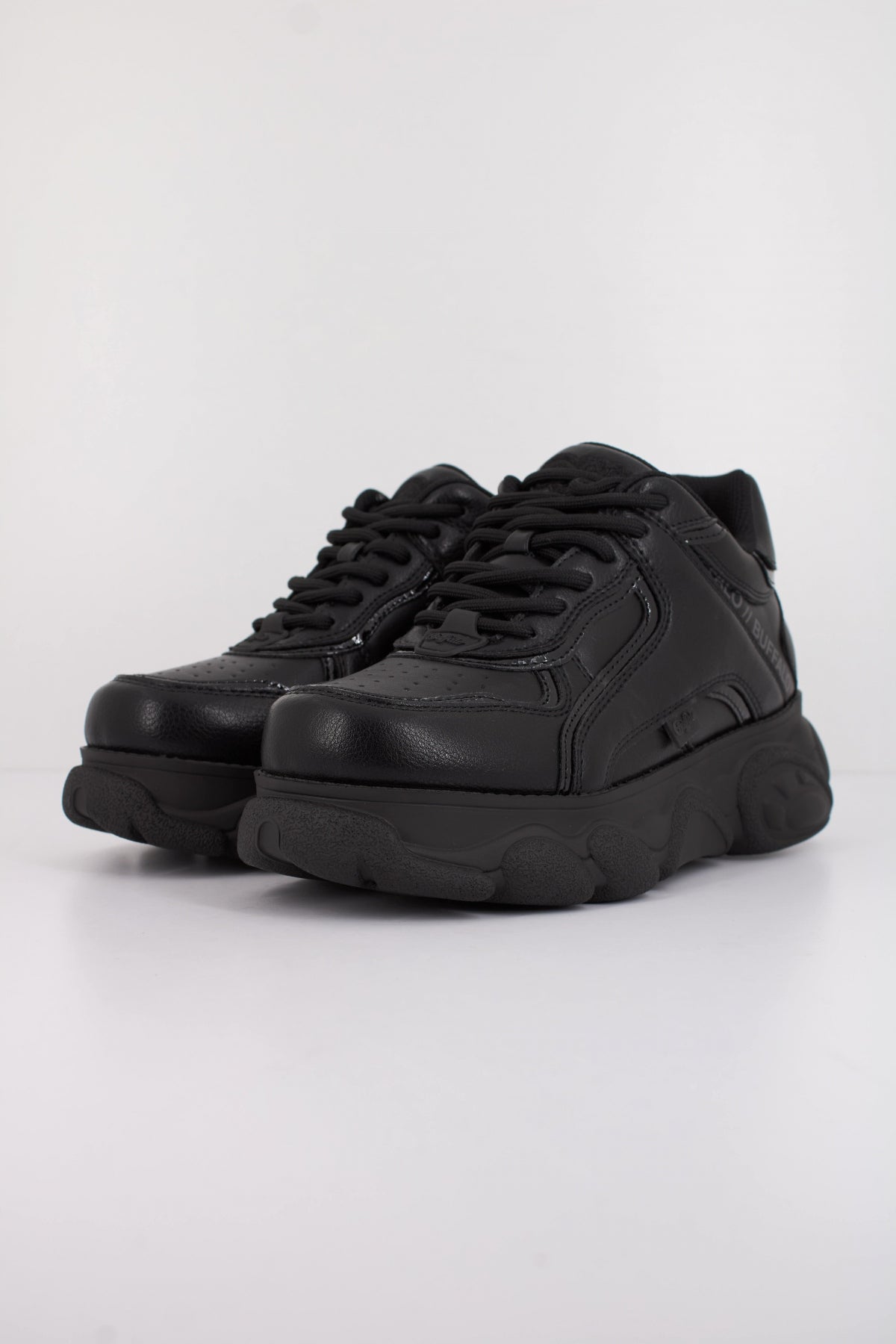 BUFFALO CLD ECHO en color NEGRO (2)