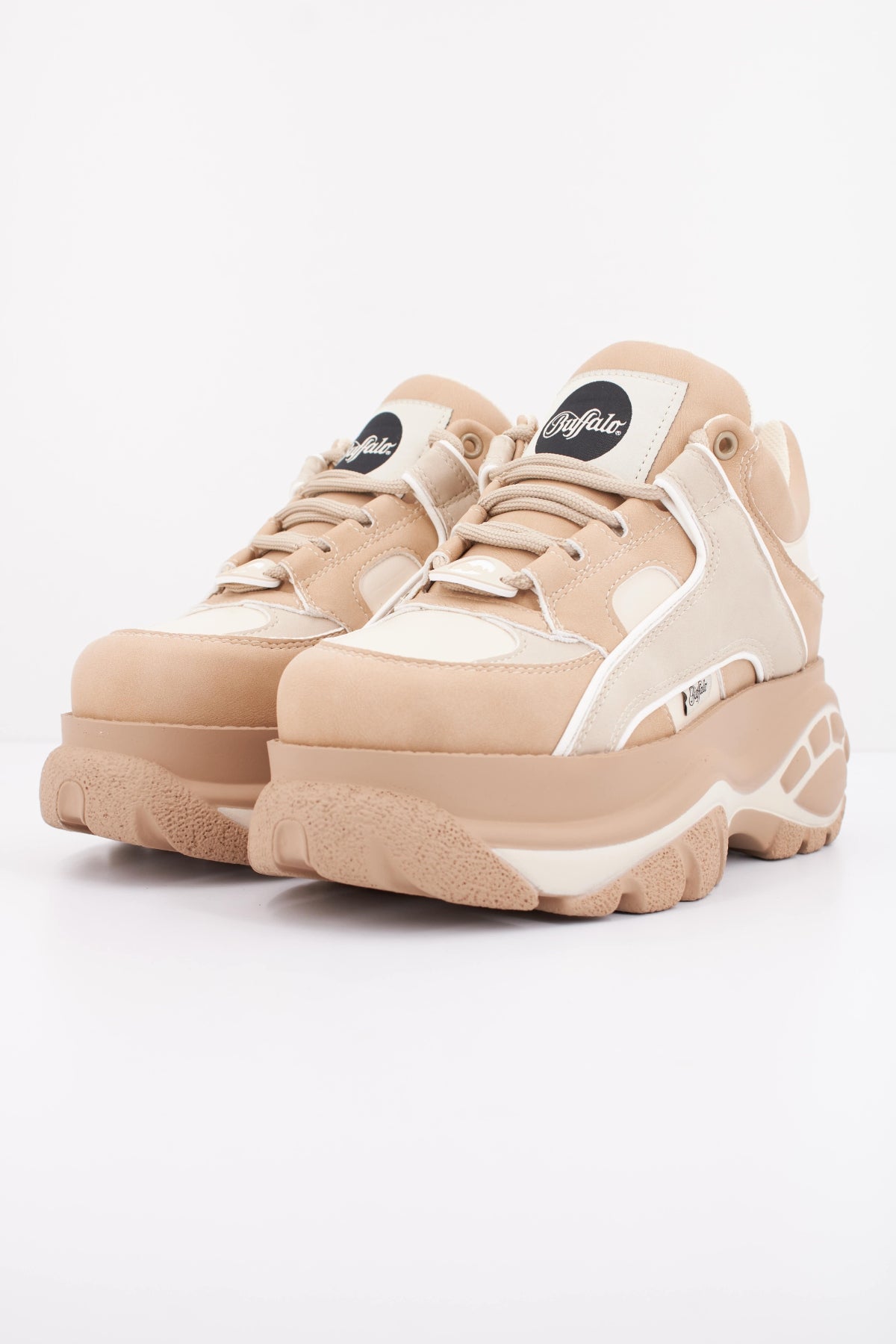 BUFFALO - REV - VEGAN en color MARRON CLARO (2)