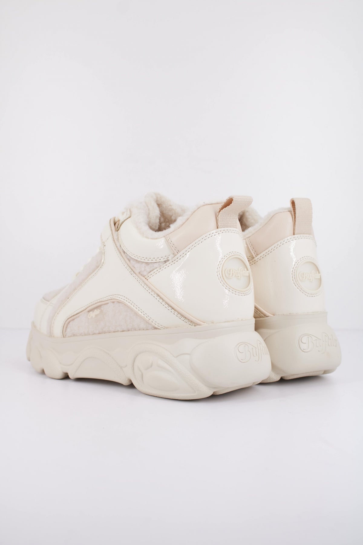 BUFFALO CLD CORIN WARM V en color BEIS (4)