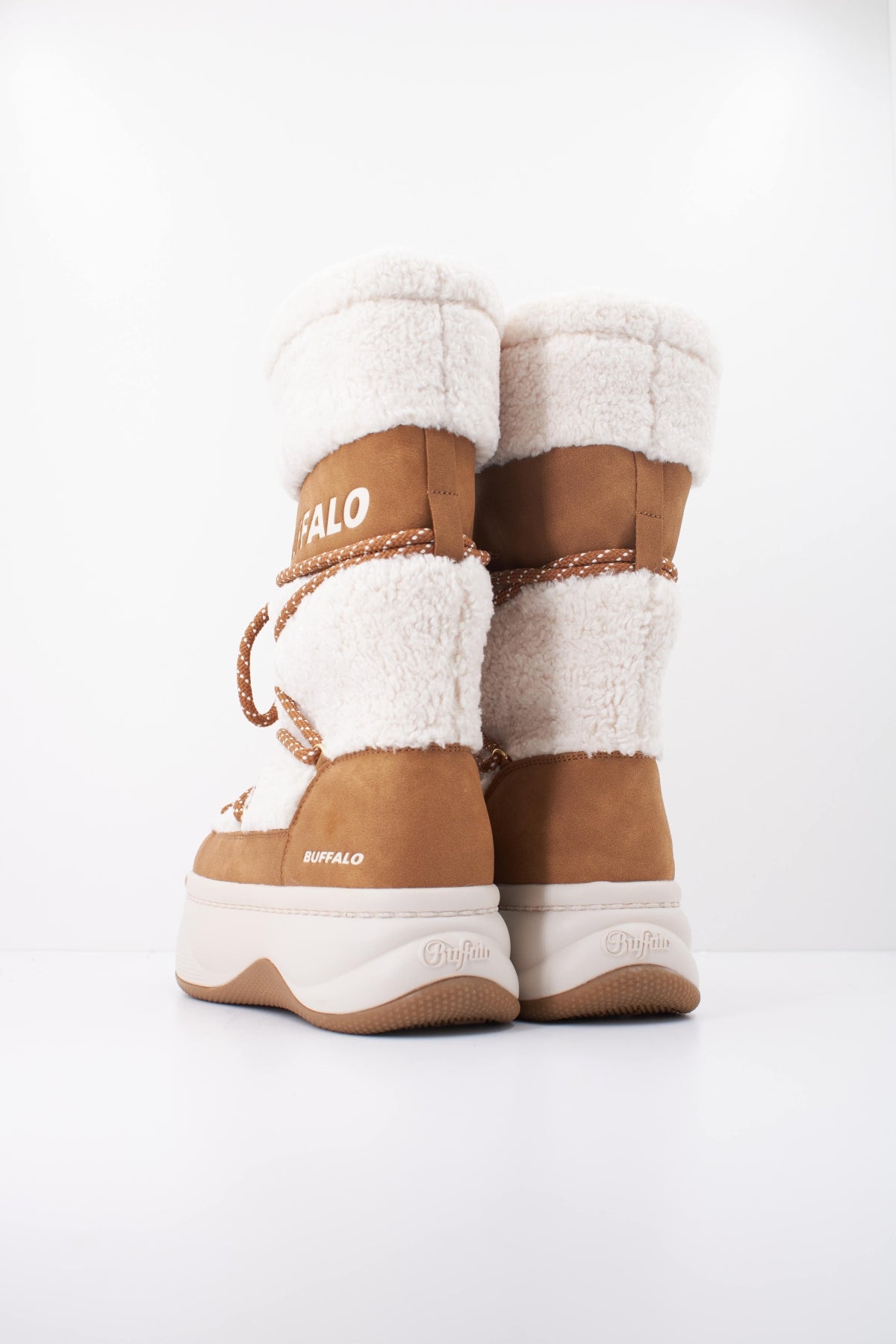 BUFFALO ORCUS SNOW HI en color MARRON CLARO (4)