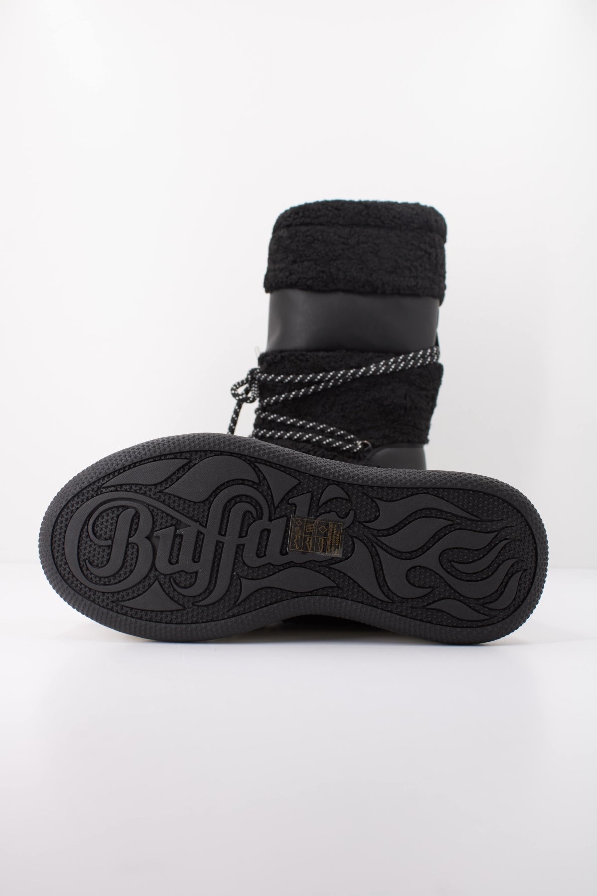 BUFFALO ORCUS SNOW HI en color NEGRO (5)
