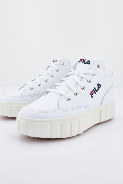 FILA SANDBLAST MID en color BLANCO (1)