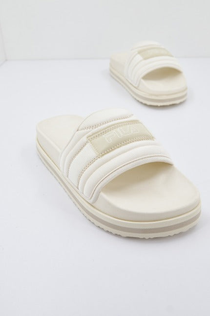 FILA MORRO BAY ZEPPA LOUNGE en color BLANCO (2)