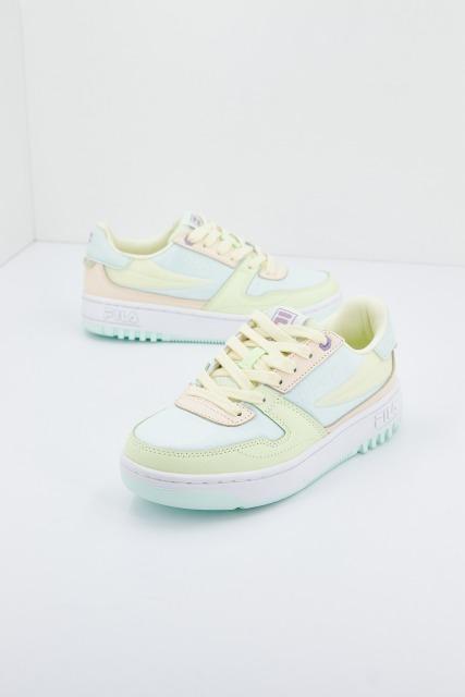 FILA FXVENTUNO KITE WMN en color MULTICOLOR (1)