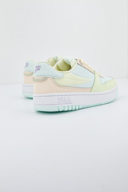 FILA FXVENTUNO KITE WMN en color MULTICOLOR (3)