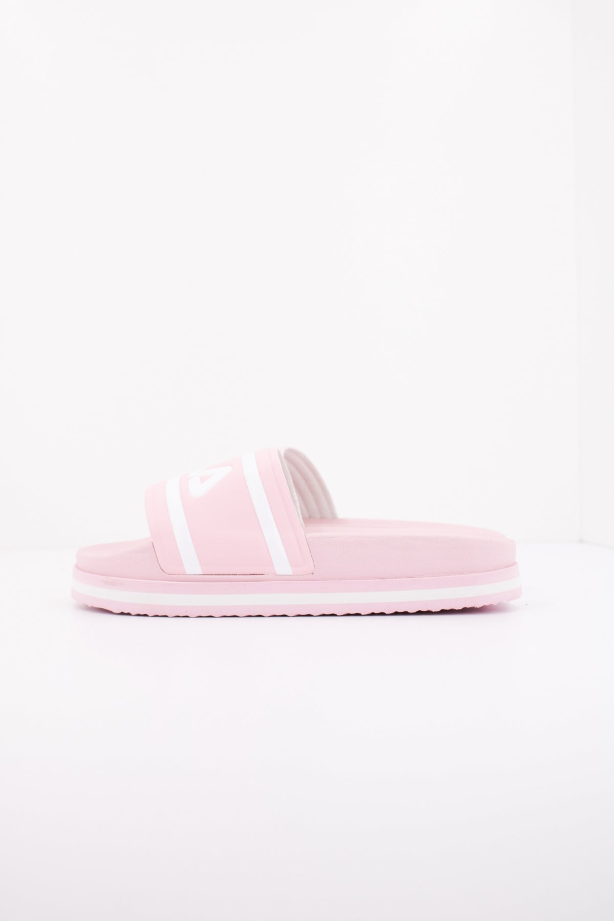 FILA MORR BAY ZEPPA WMN en color ROSA (1)