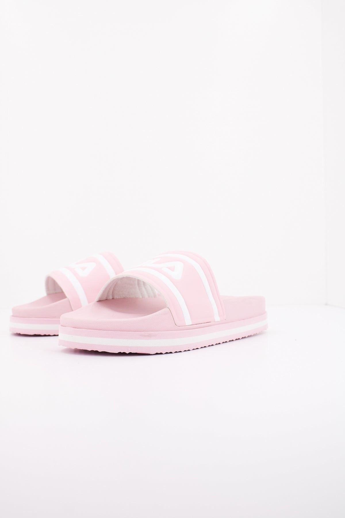 FILA MORR BAY ZEPPA WMN en color ROSA (2)