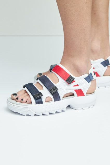 FILA DISRUPTOR SANDAL en color AZUL (5)