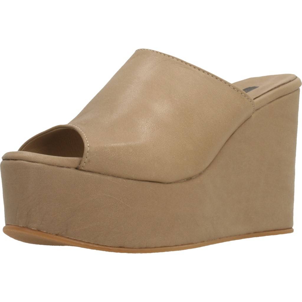 CLOVER en color MARRON CLARO (1)