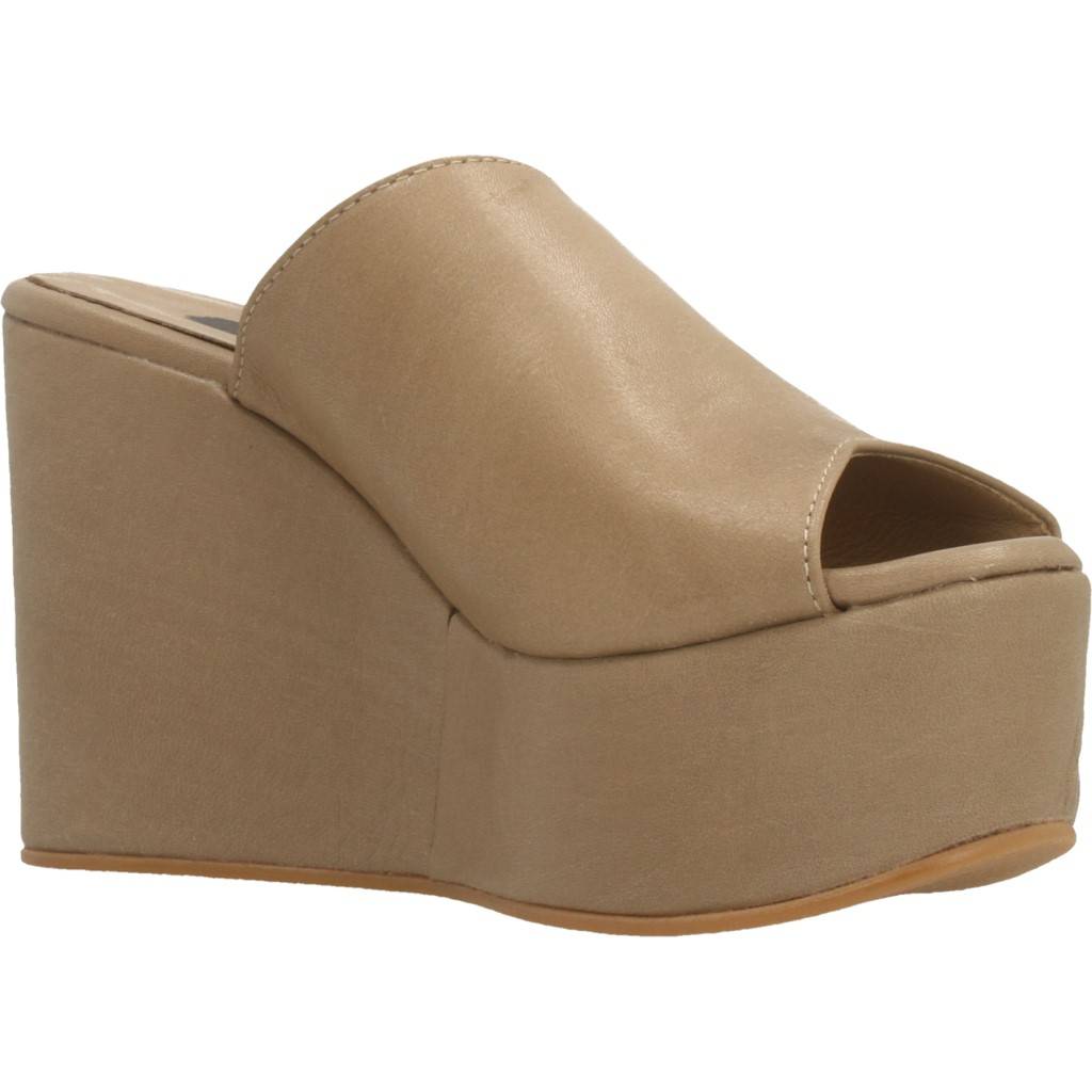 CLOVER en color MARRON CLARO (5)