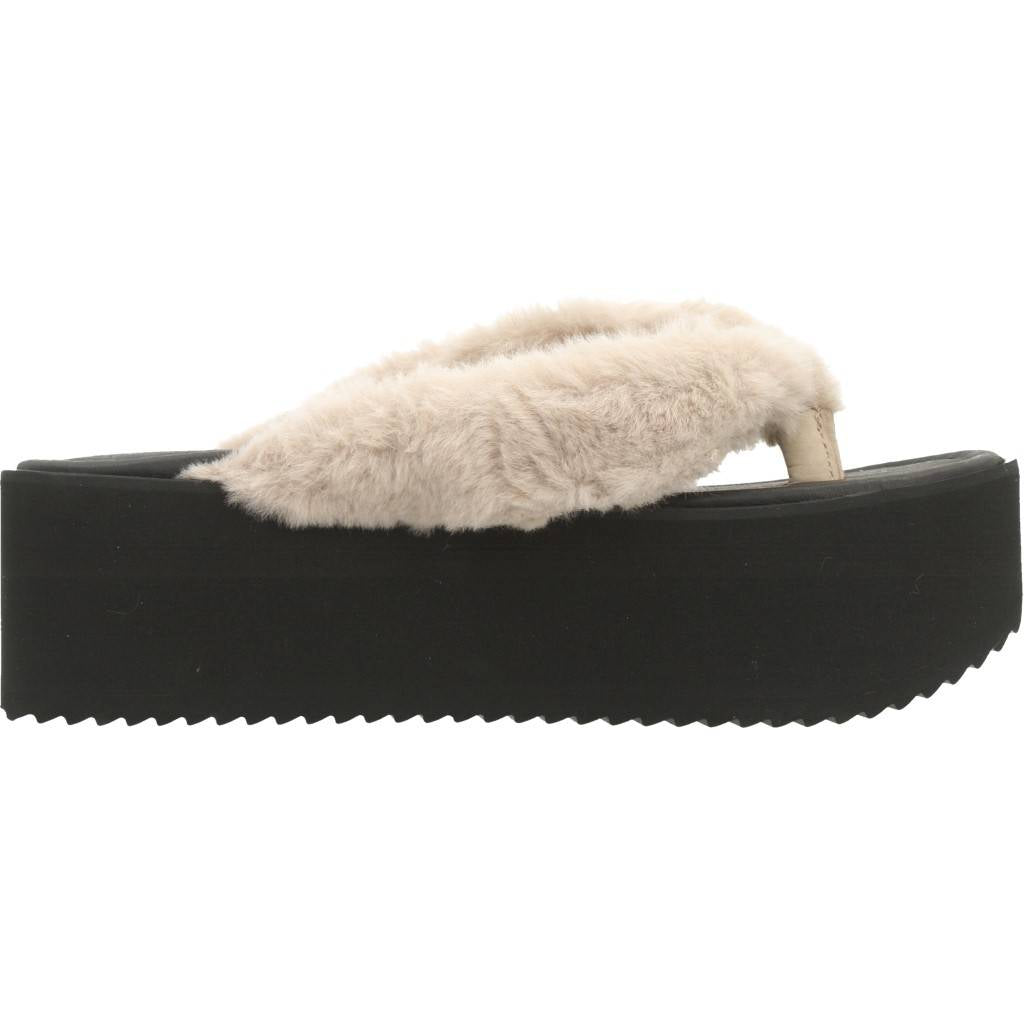 CLOVER en color MARRON CLARO (4)