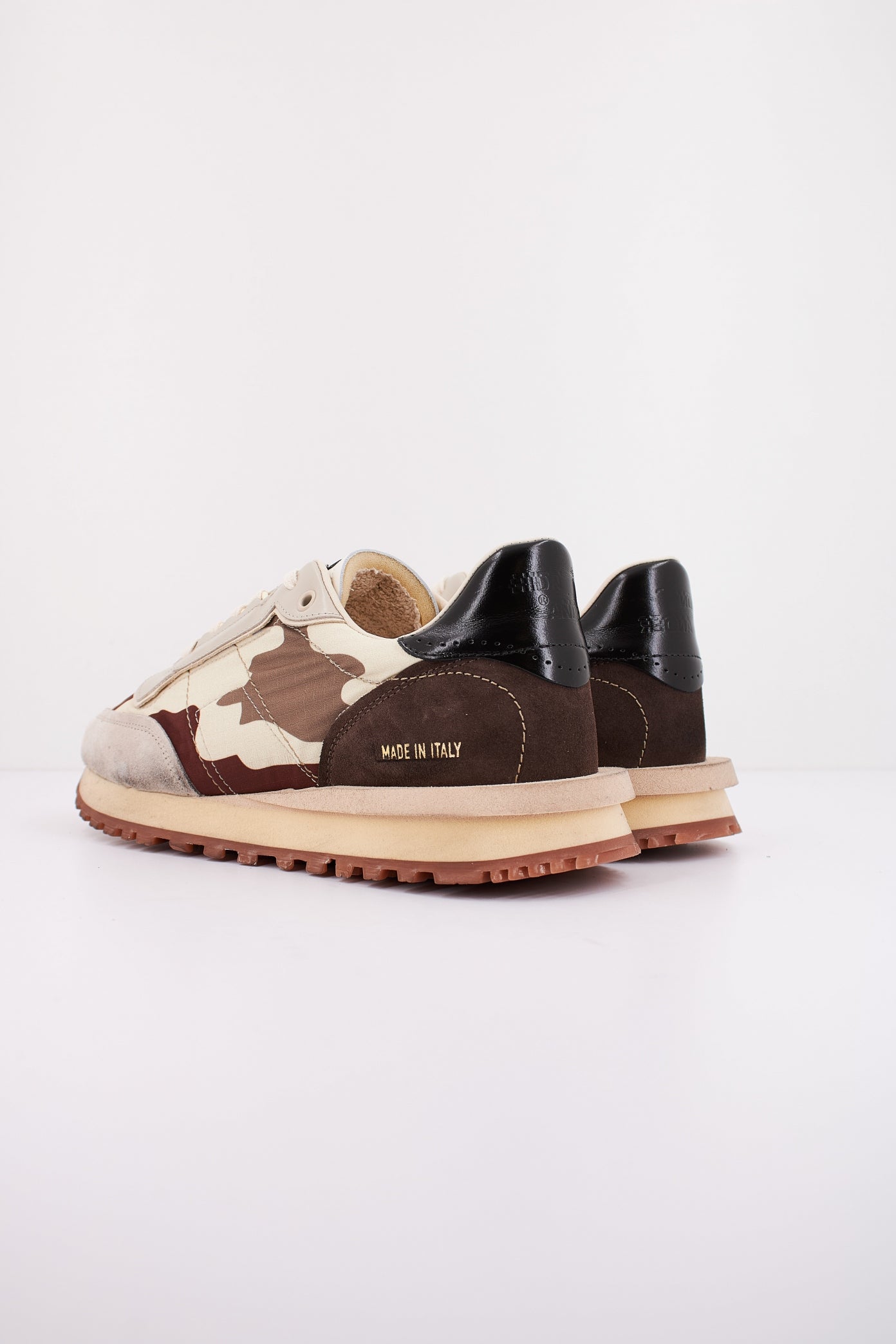 HIDNANDER TENKEI SLIP ON en color BEIS (3)
