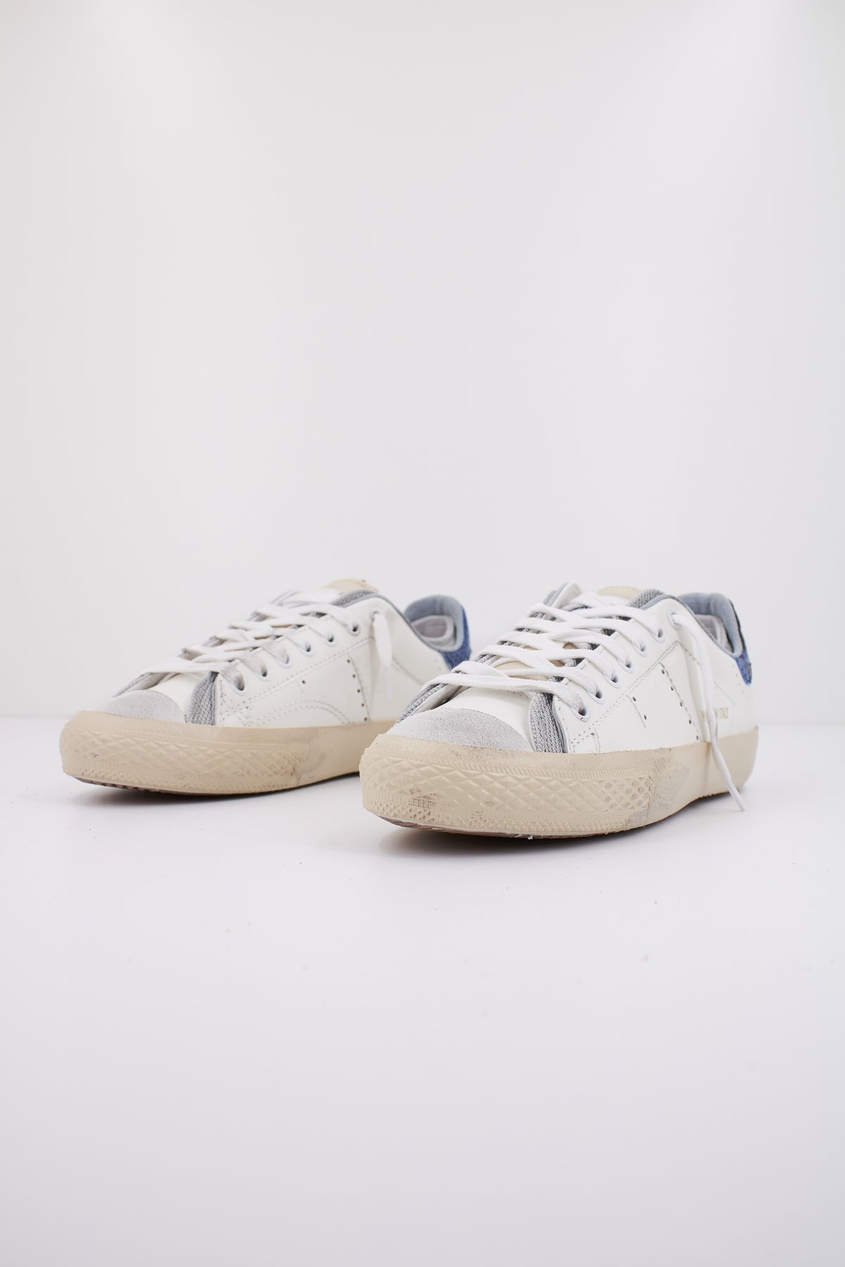 HIDNANDER STARLESS LOW ART en color BLANCO (2)