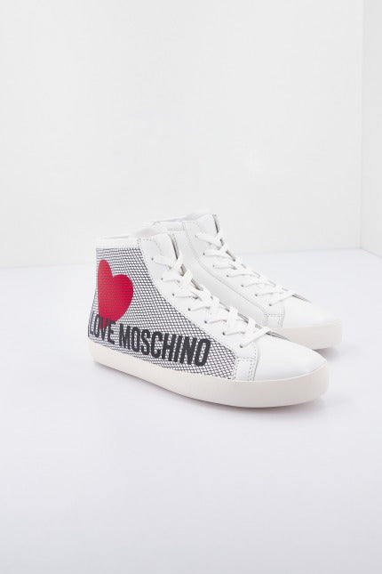 LOVE MOSCHINO SNEAKERD.CASSE en color BLANCO (3)