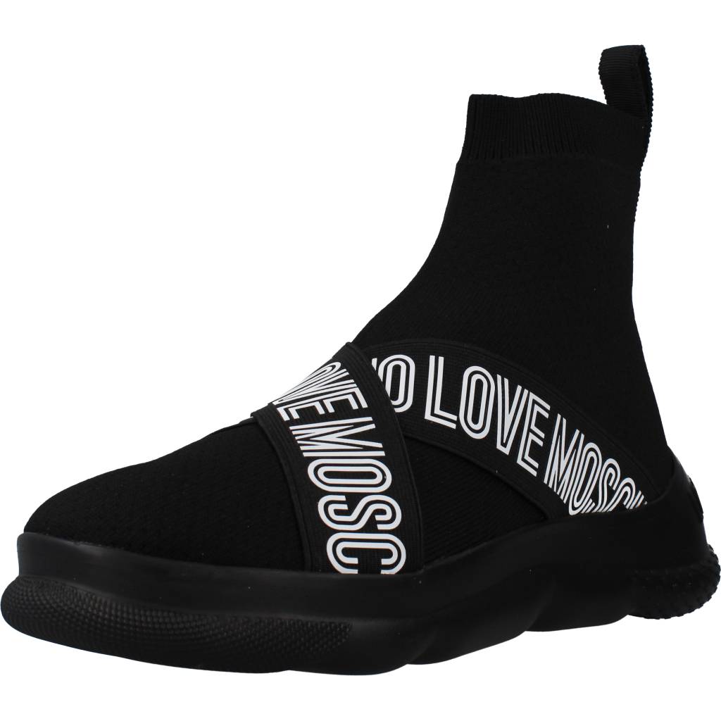 LOVE MOSCHINO JAGF en color NEGRO (1)