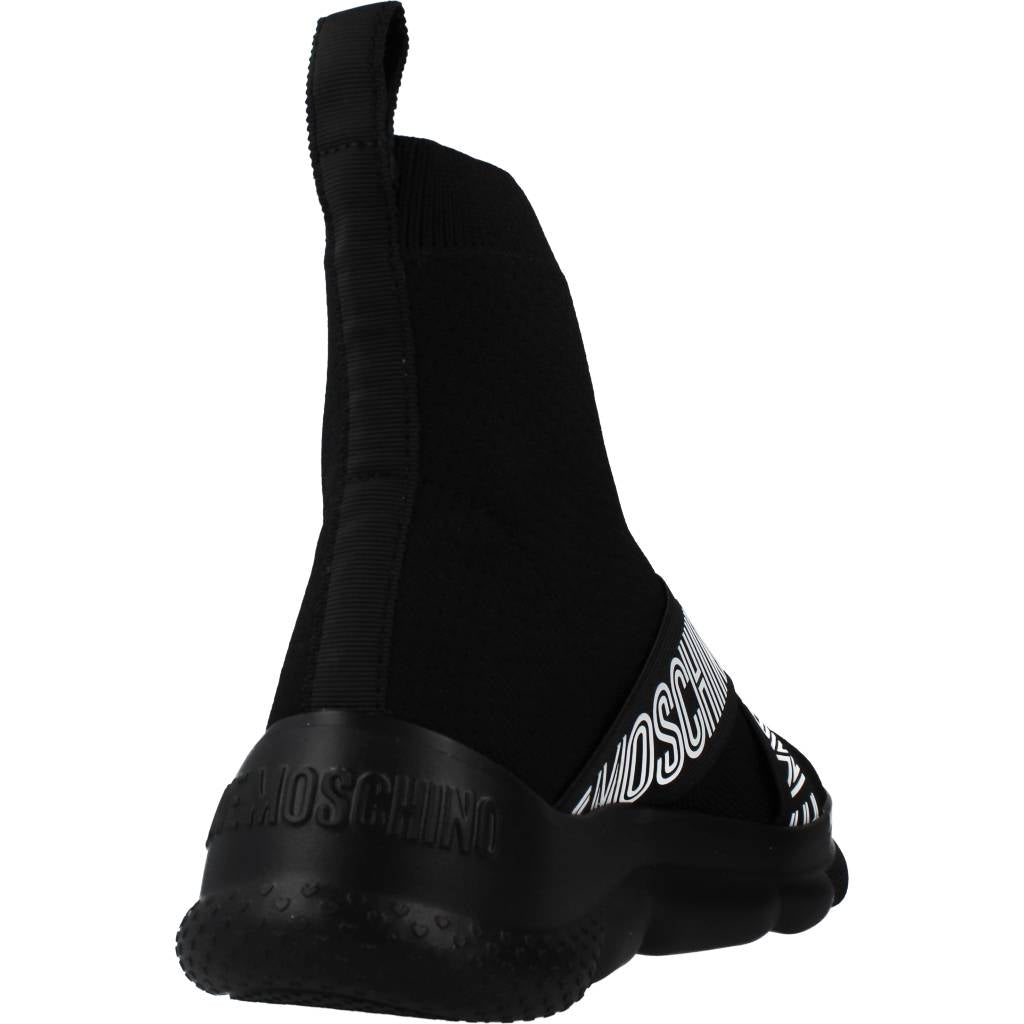 LOVE MOSCHINO JAGF en color NEGRO (3)