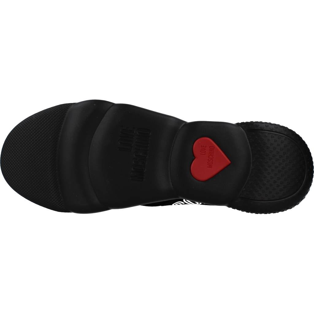 LOVE MOSCHINO JAGF en color NEGRO (6)