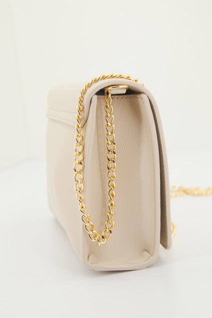 LOVE MOSCHINO JCPPG BORSA PU en color BEIS (2)