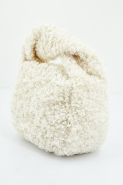 LOVE MOSCHINO BORSA SOFT en color BLANCO (2)