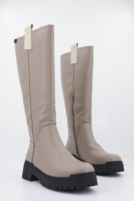 EMMSHU en color MARRON CLARO (2)