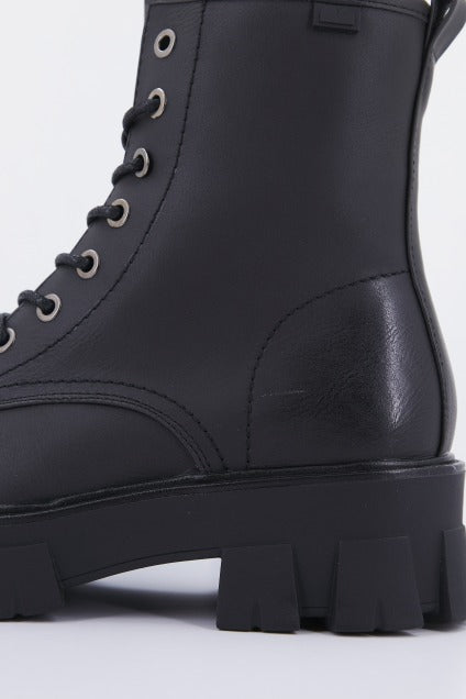 EMMSHU KING BOTIN CORDONES en color NEGRO (4)