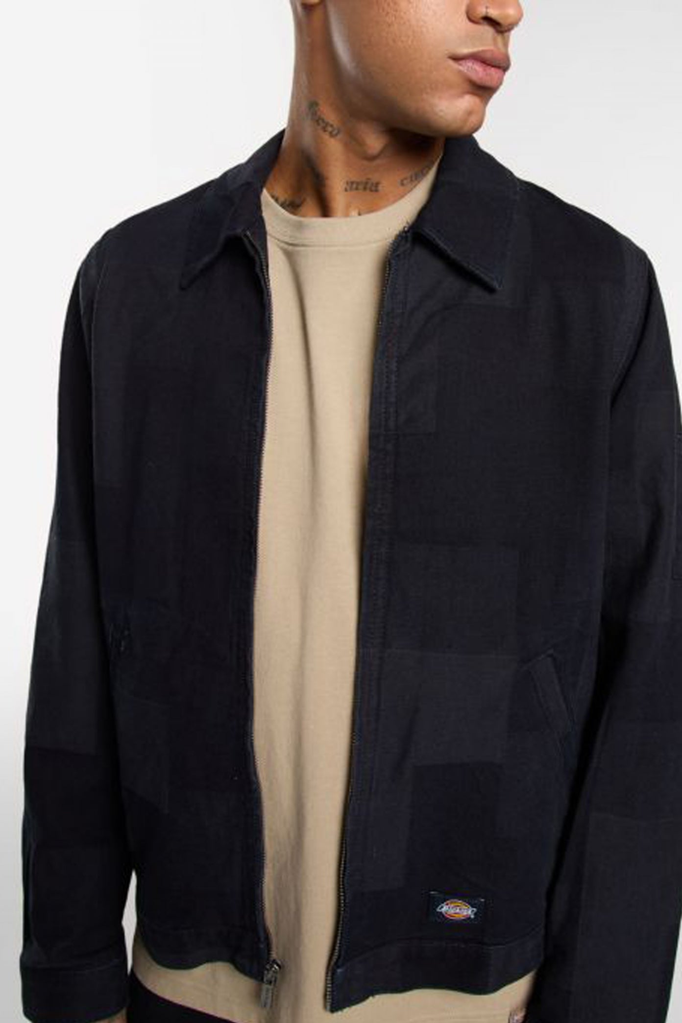 DICKIES DKAZRIN JACQUARD EISENHOWER en color NEGRO (3)