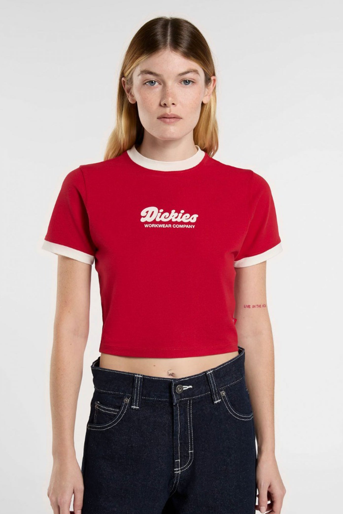 DICKIES DKAZIER LEWISTOWN RINGER en color ROJO (1)