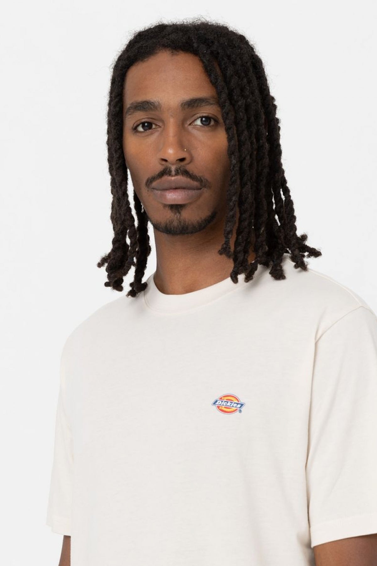 DICKIES MAPLETON TEE WHITECAP en color BEIS (3)