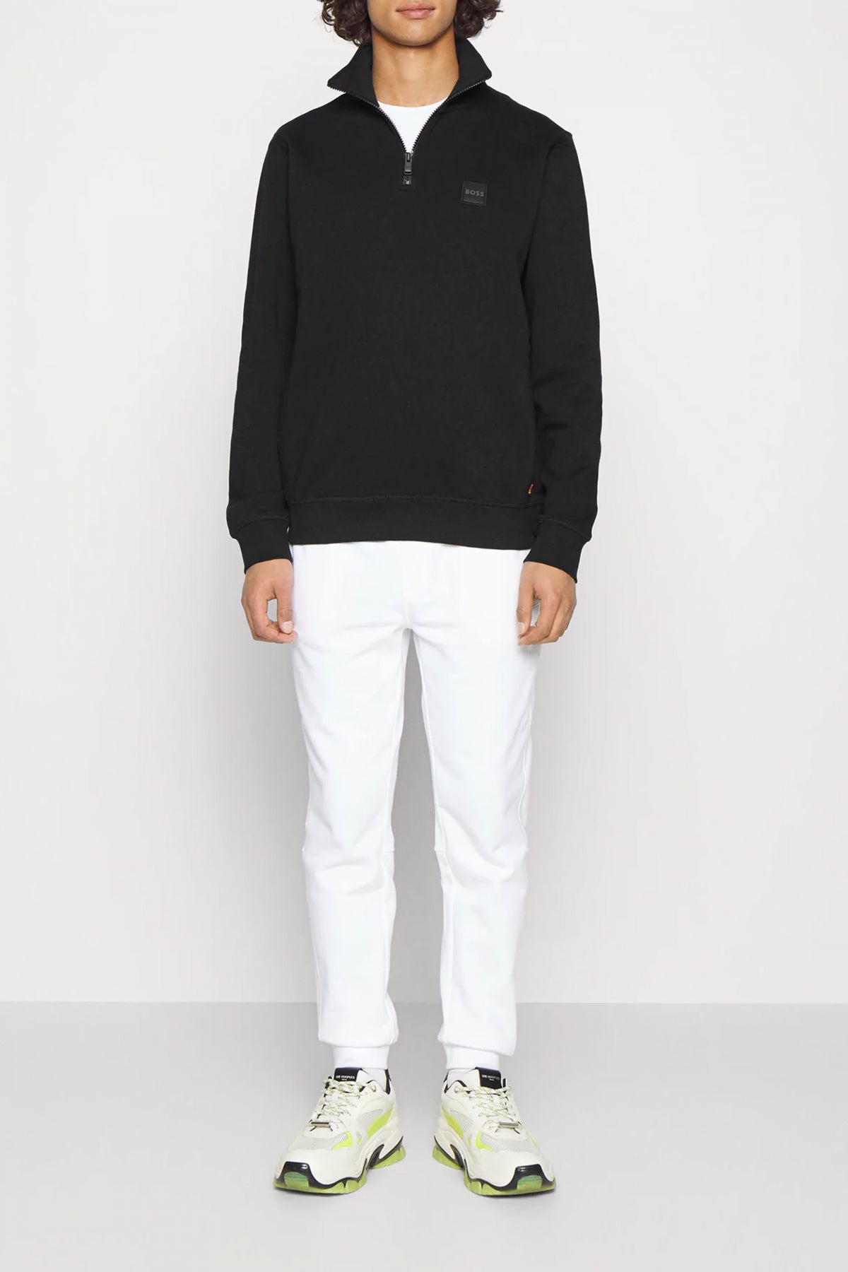BOSS ZETRUST en color NEGRO (4)