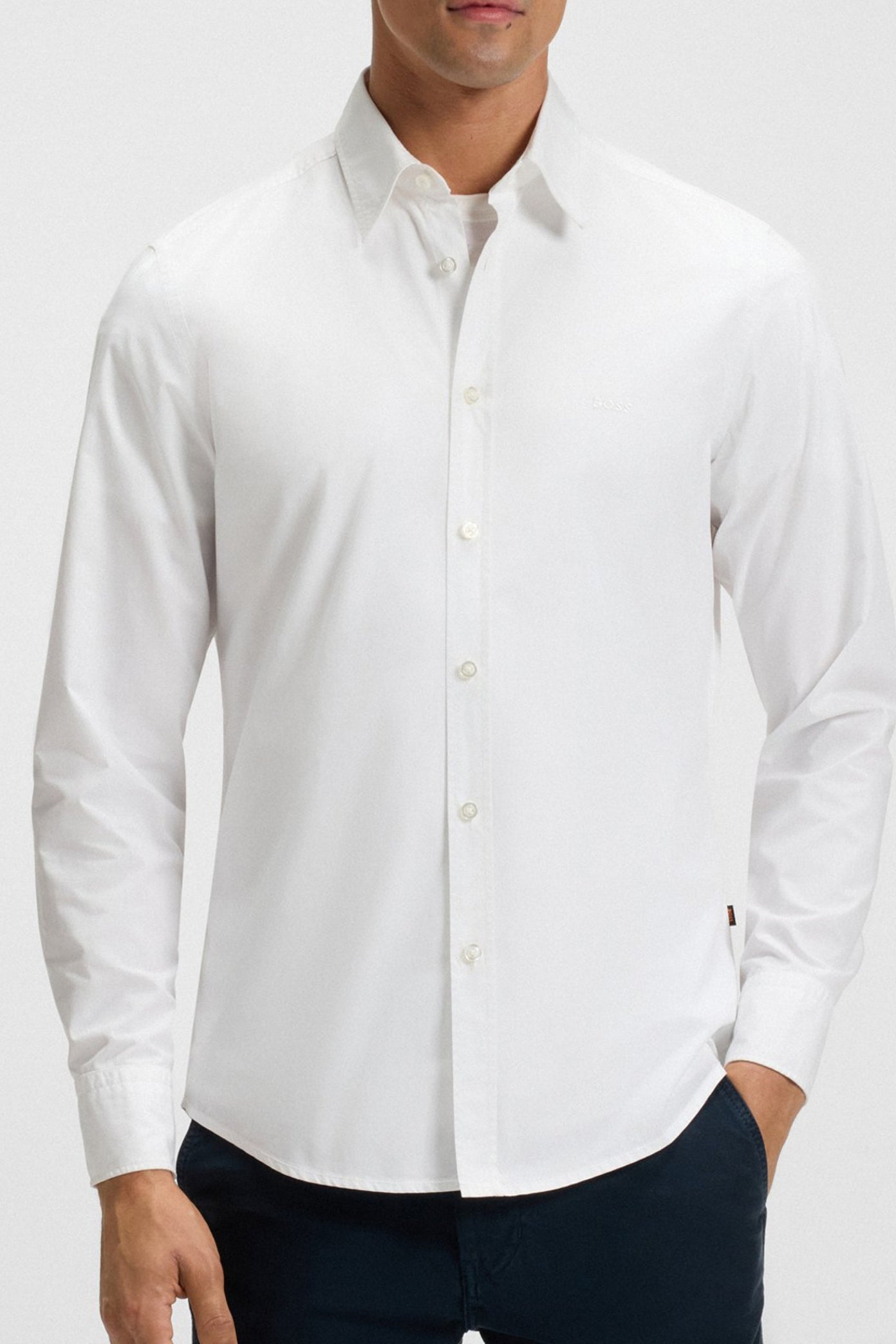 BOSS RELEGANT M en color BLANCO (1)
