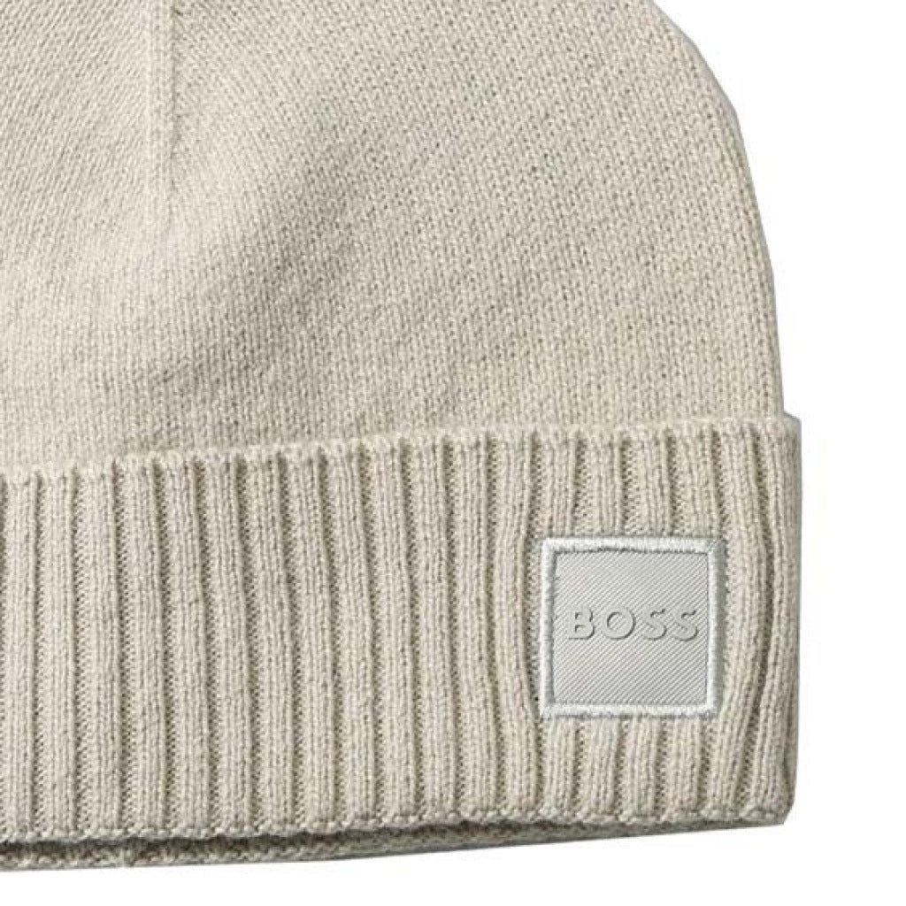 BOSS AKAIO R HAT en color BEIS (6)