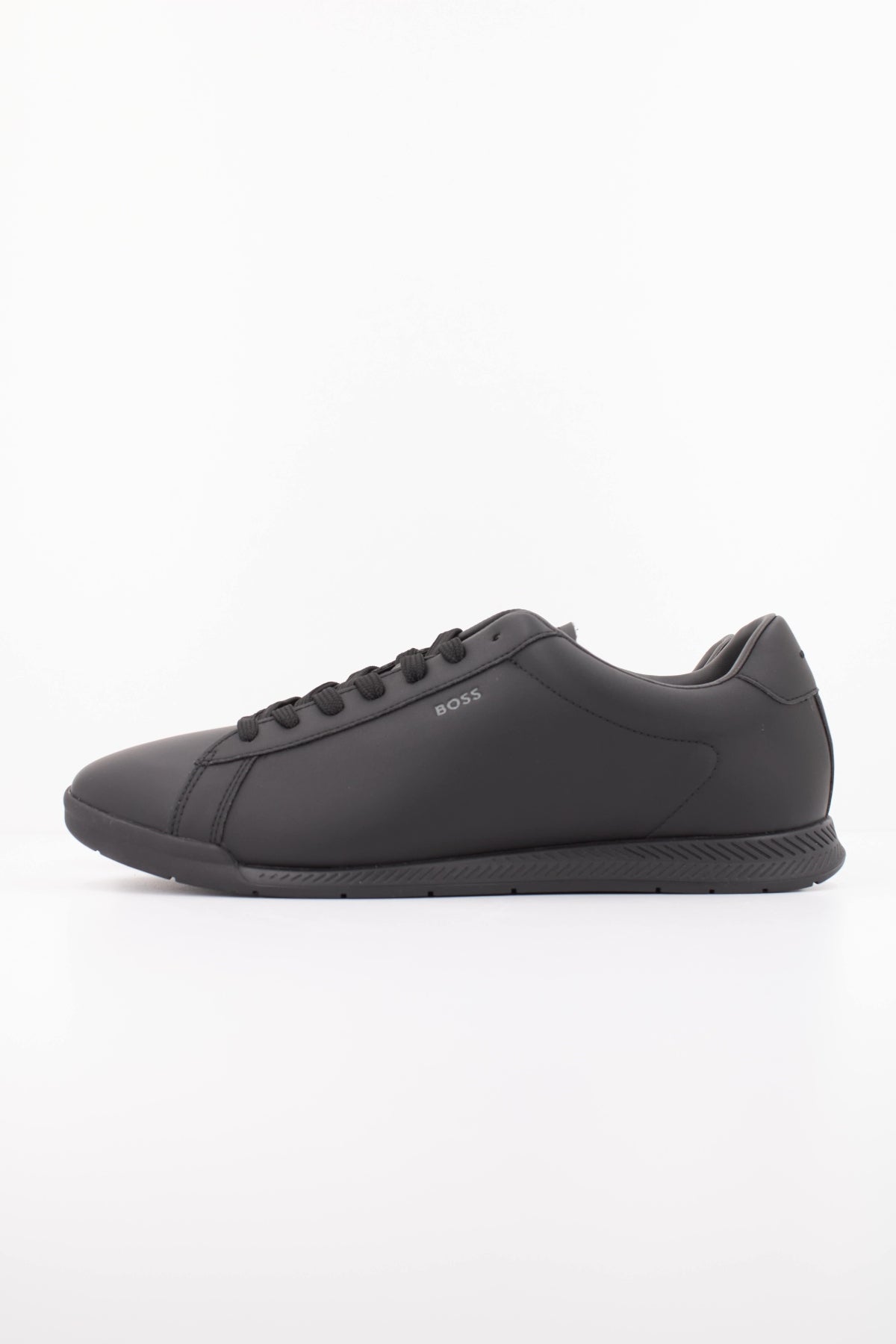 BOSS HB NITAN LOWP en color NEGRO (1)