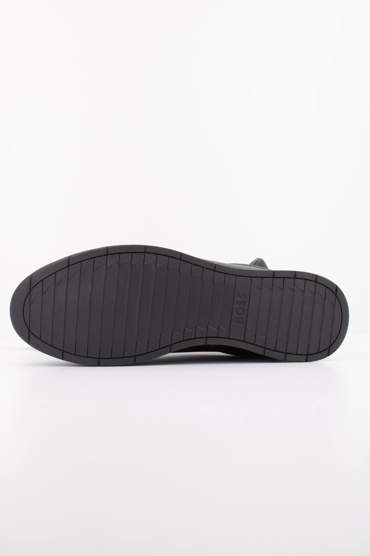 BOSS HB NITAN LOWP en color NEGRO (5)