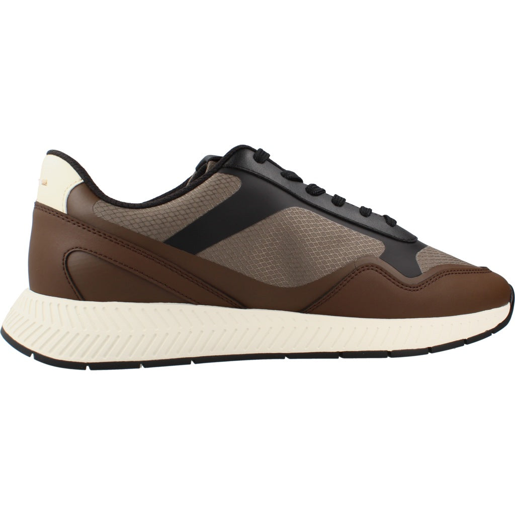 BOSS TITANIUM RUNN RSTH en color MARRON (4)