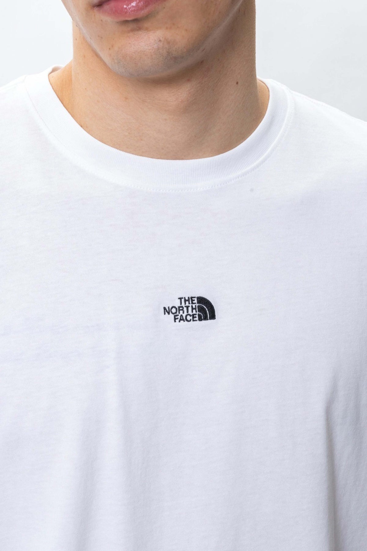 THE NORTH FACE NFAGQEFN en color BLANCO (4)