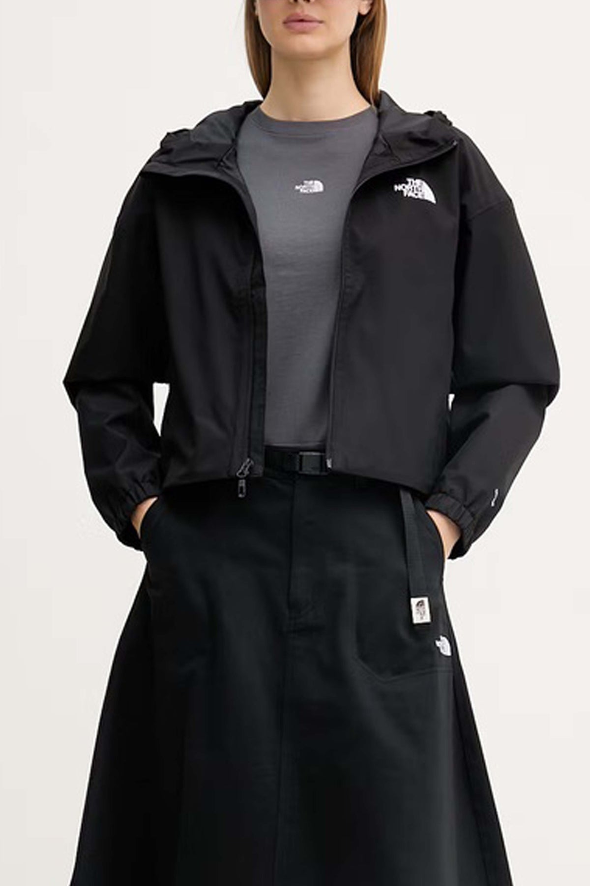 THE NORTH FACE NFAGRRHI en color GRIS (1)