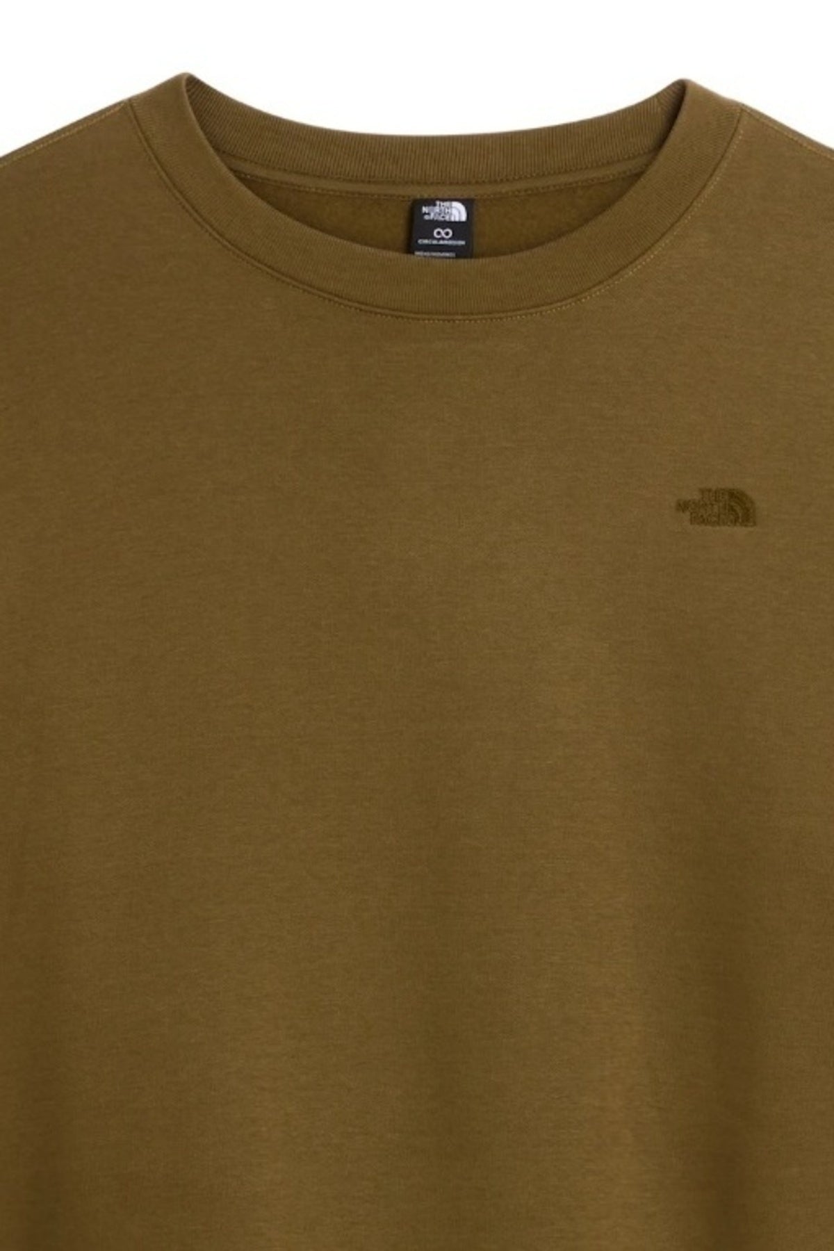 THE NORTH FACE M ESS SD RLX CREW en color VERDE (2)