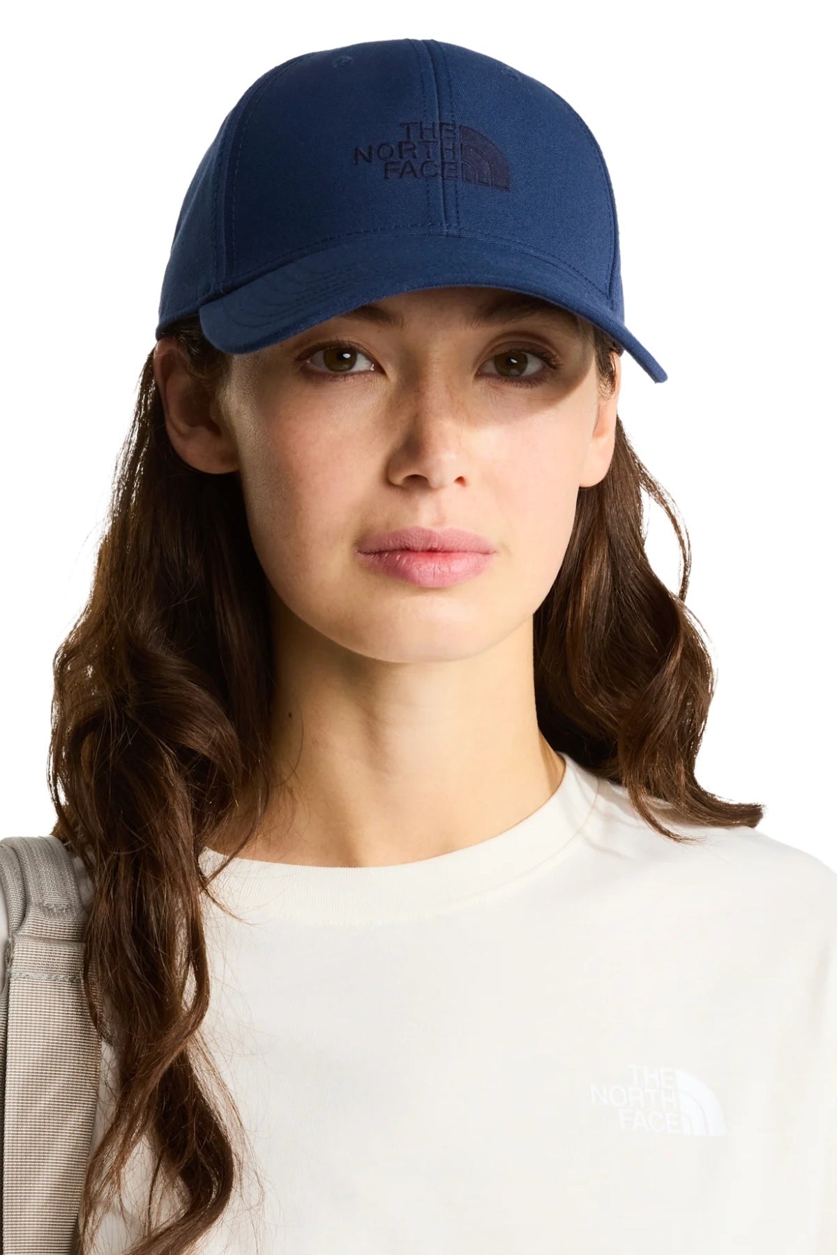 THE NORTH FACE RECYCLED CLASSIC HAT en color AZUL (1)