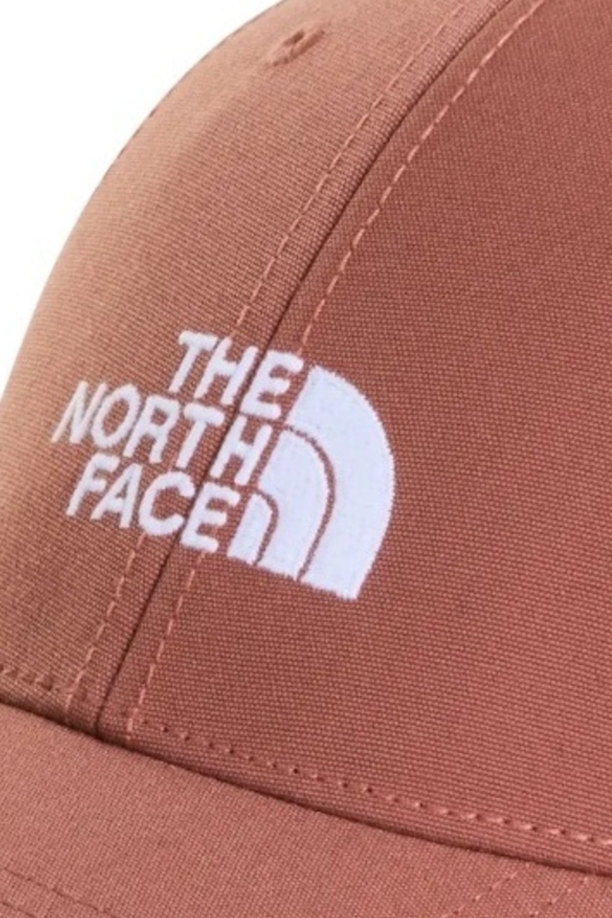THE NORTH FACE RECYCLED CLASSIC HAT en color ROSA (3)