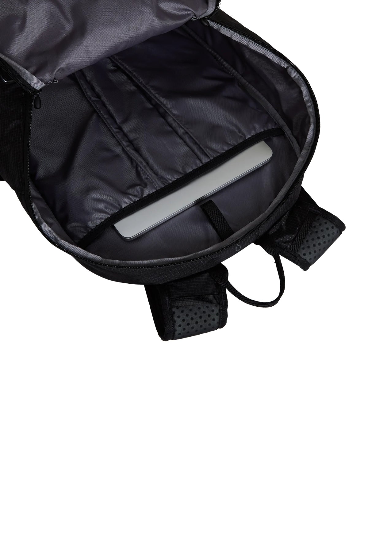 THE NORTH FACE BOREALIS TRAIL BKP en color NEGRO (4)