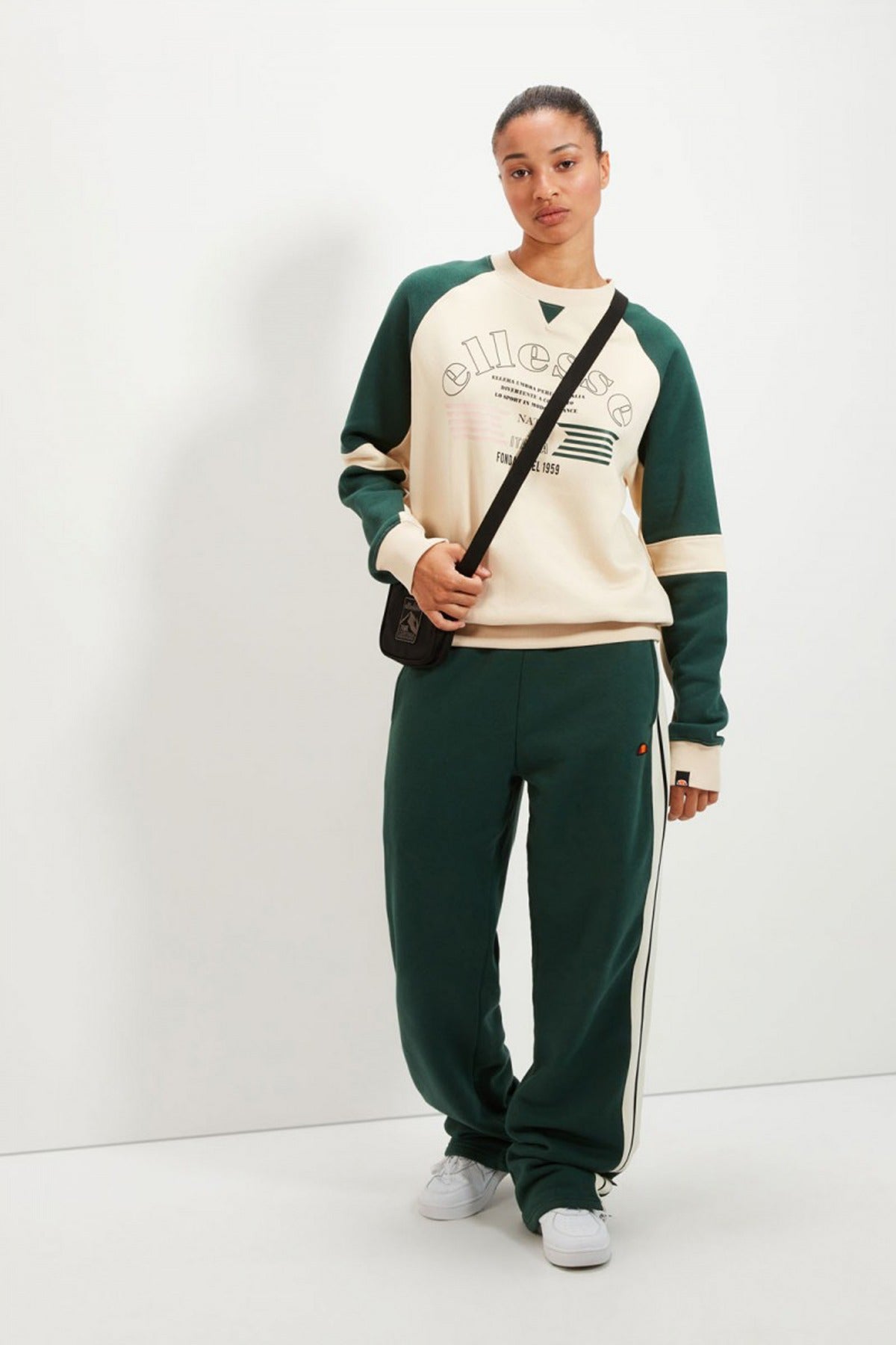 ELLESSE NORINA SWEATSHIRT en color BLANCO (4)