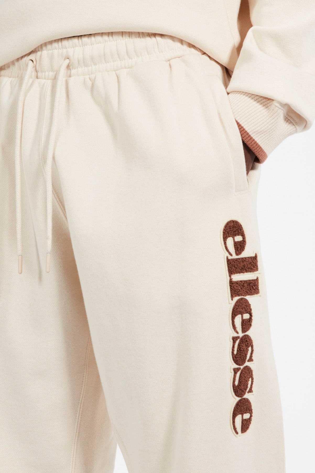 ELLESSE GARSI JOG PANT en color BLANCO (3)