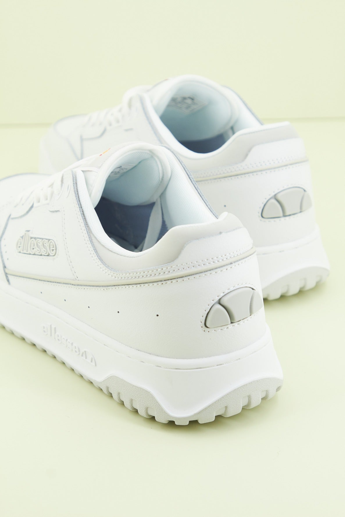 ELLESSE LS CUPSOLE en color BLANCO (3)