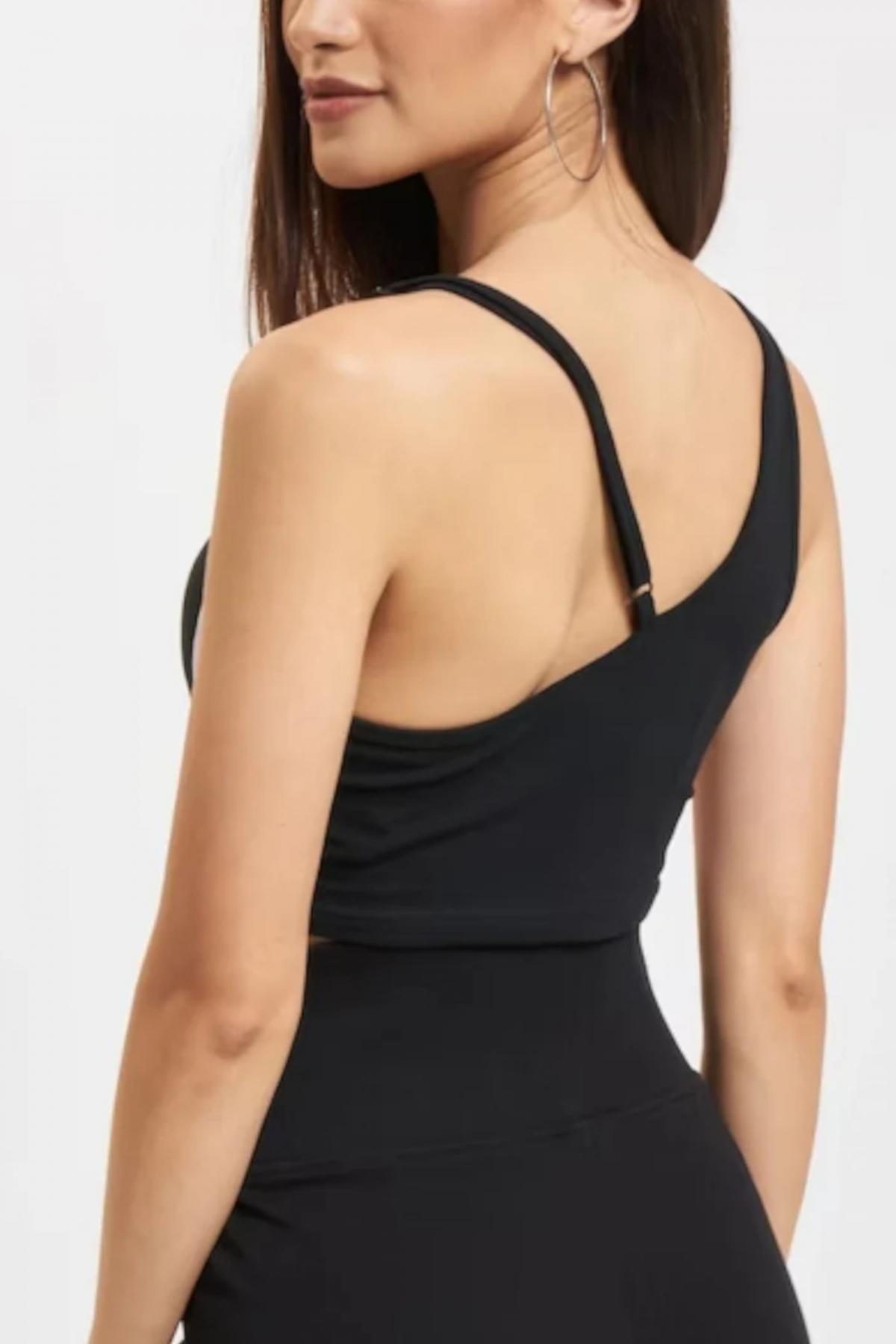 ELLESSE PLAYSOL CROP TOP en color NEGRO (3)