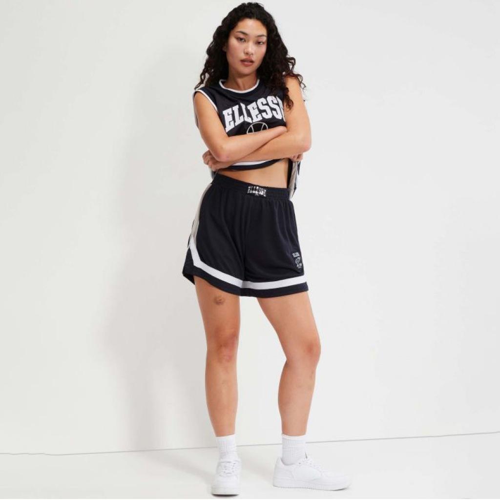 ELLESSE BENIGNA SHORT en color AZUL (6)