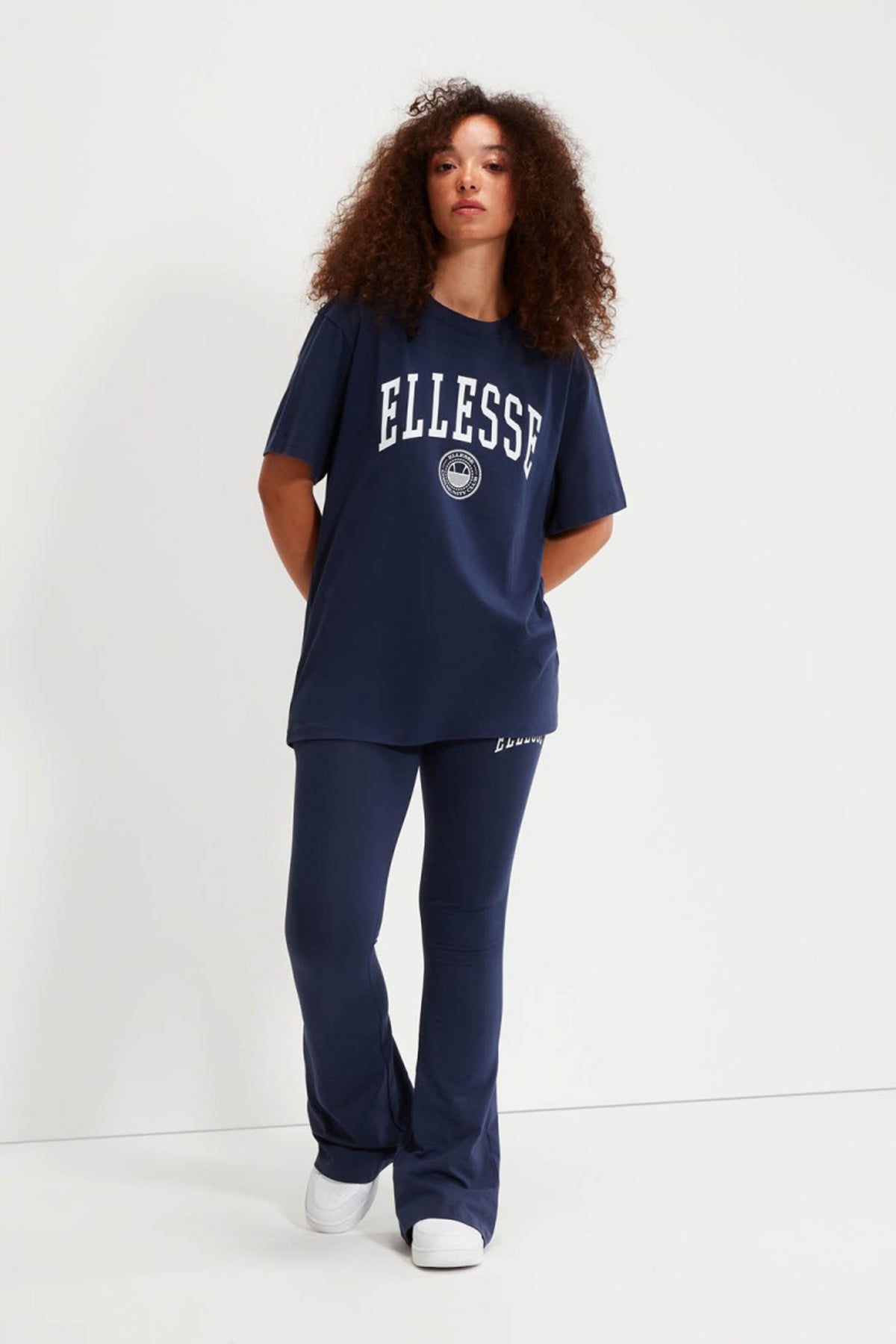 ELLESSE NERI TEE en color AZUL (4)