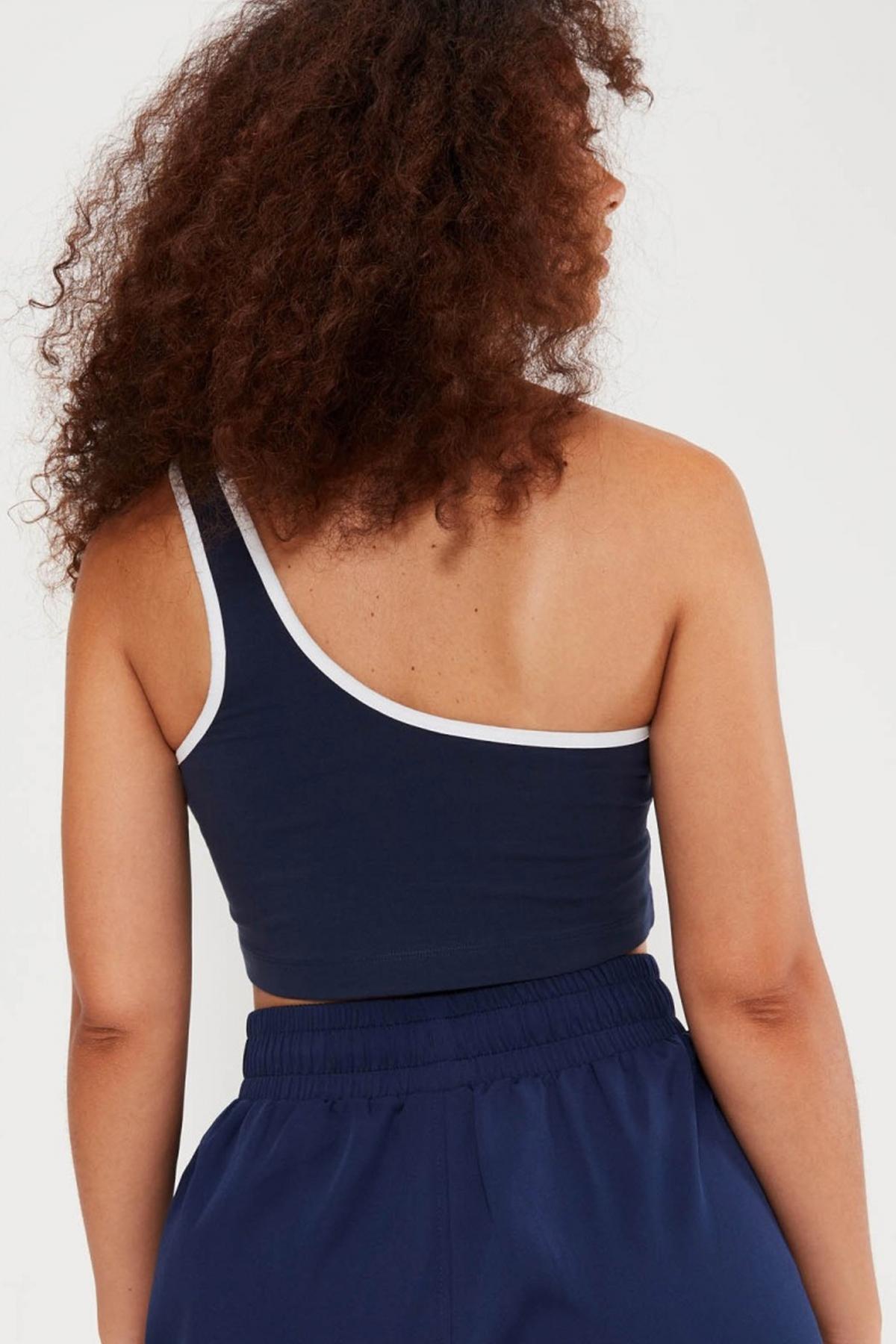 ELLESSE CAPUANO VEST en color AZUL (3)