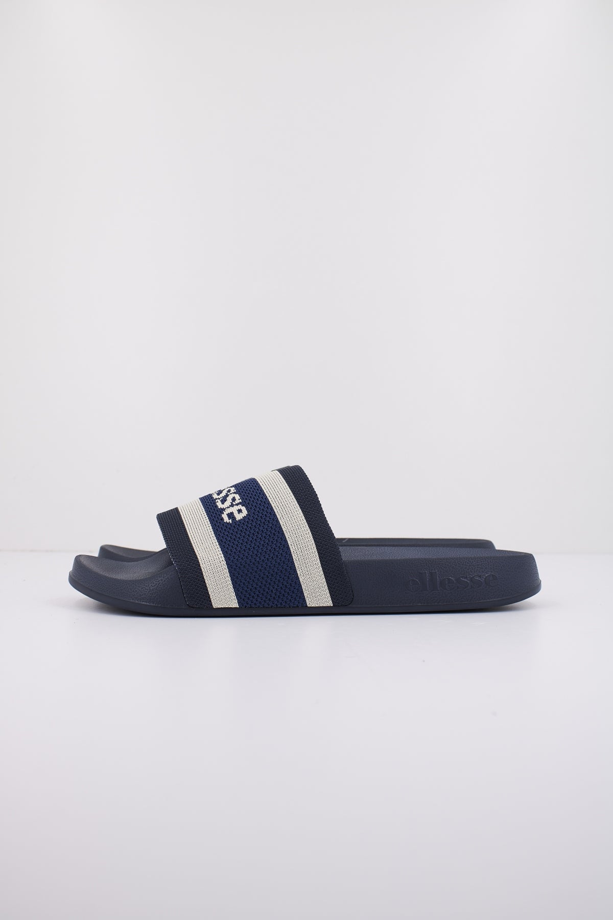 ELLESSE SHVF en color AZUL (1)