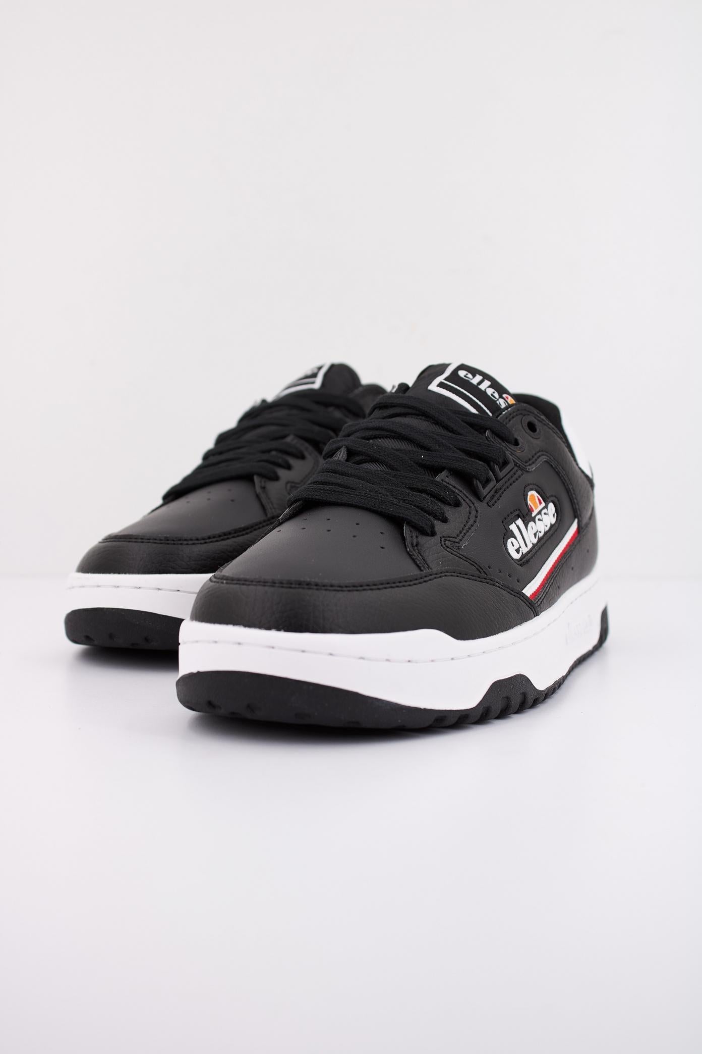 ELLESSE SHVF en color NEGRO (2)